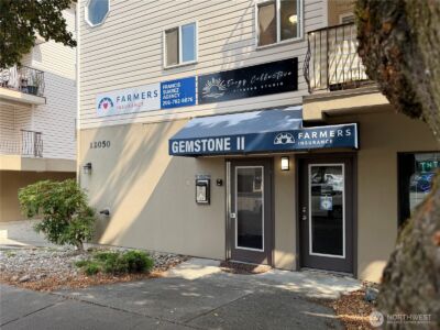 12050 15th Avenue NE #301, Seattle, WA 98125 - Photo 17