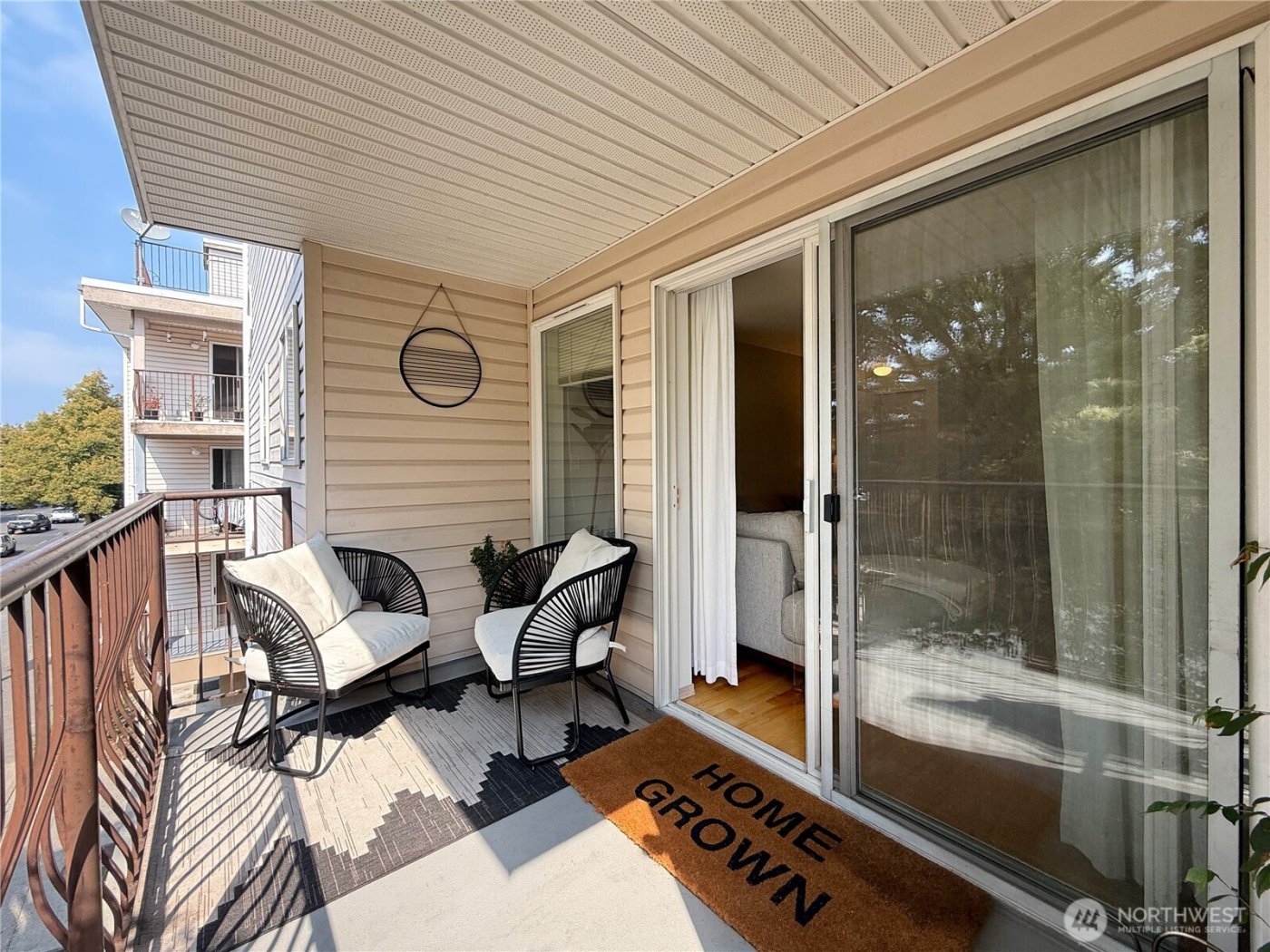 12050 15th Avenue NE #301, Seattle, WA 98125