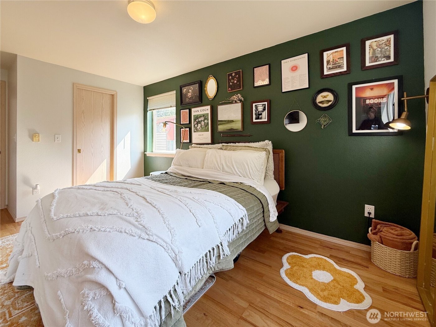 12050 15th Avenue NE #301, Seattle, WA 98125