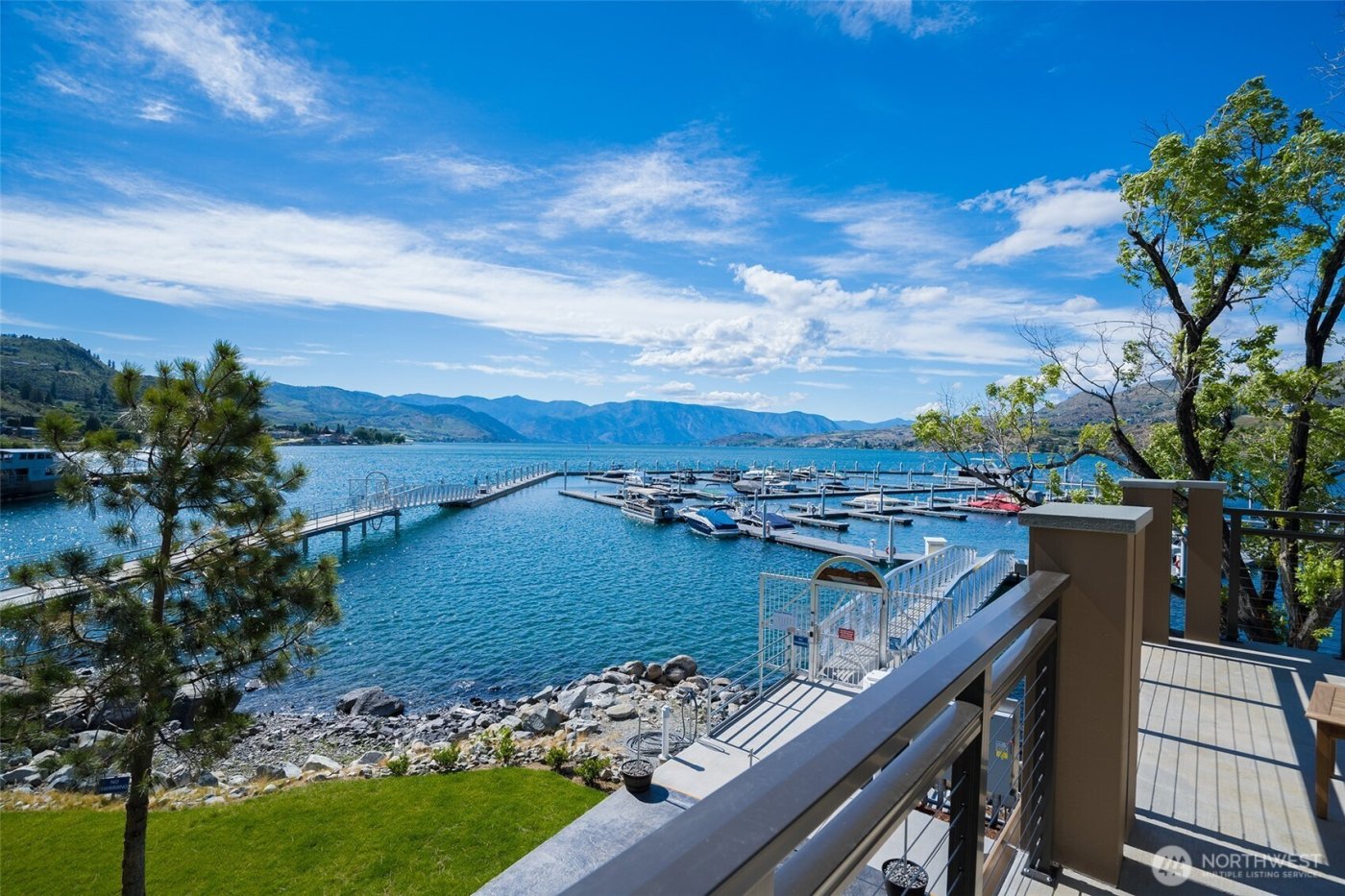 1350 W Woodin Ave #C18, Chelan, WA 98816