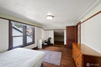 5016 7th Ave Ne , Seattle, WA 98105 - Photo 15