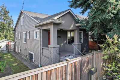 5016 7th Ave Ne , Seattle, WA 98105 - Photo 3