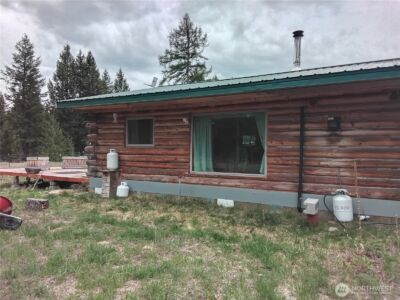 88 Cow Camp Road , Oroville, WA 98844 - Photo 6