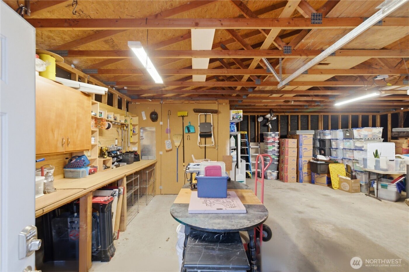 10611 2nd Place SW, Seattle, WA 98146