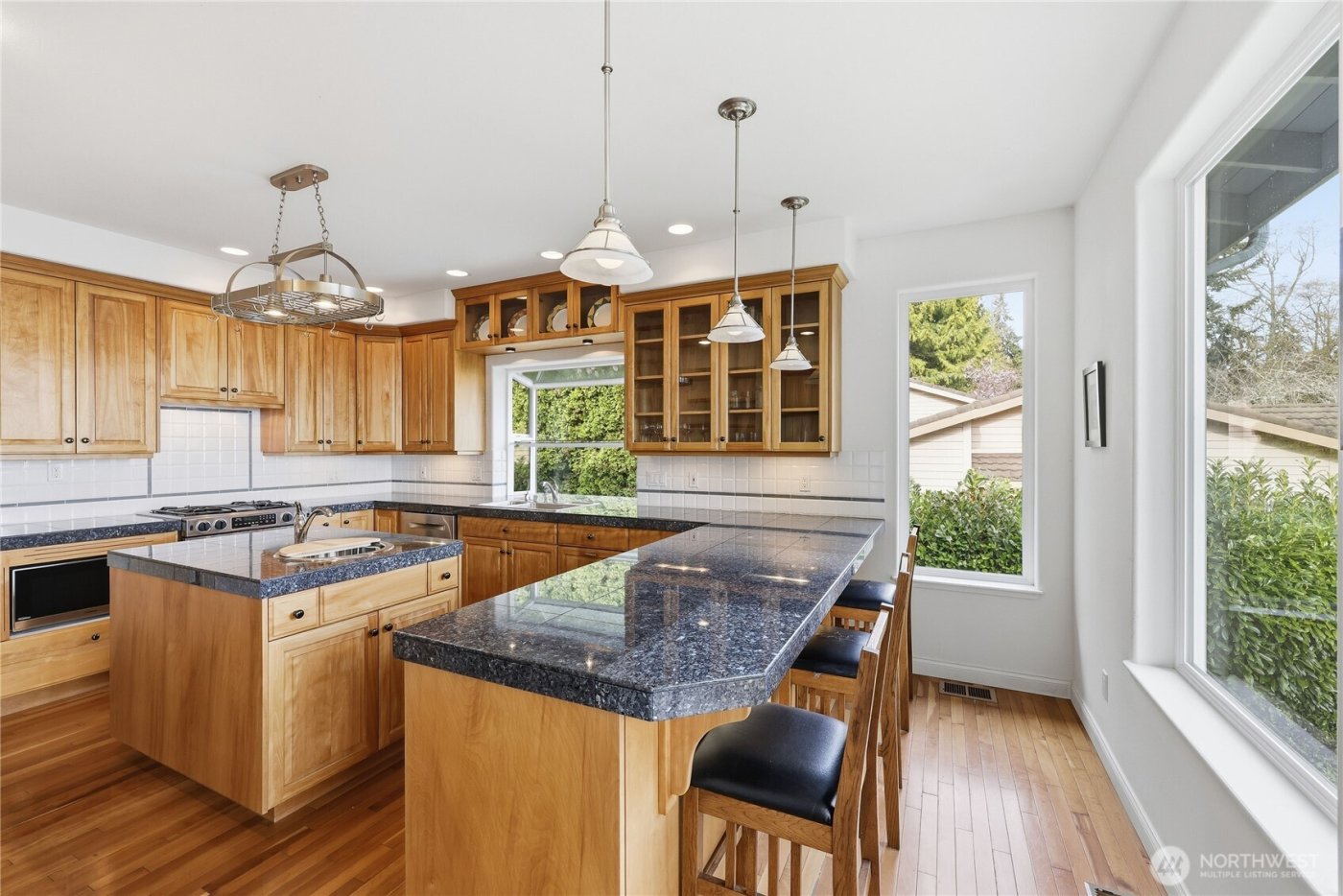 140 Trafalgar Drive , Port Townsend, WA 98368