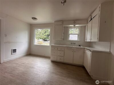 6925 52nd W #1, University Place, WA 98467 - Photo 7