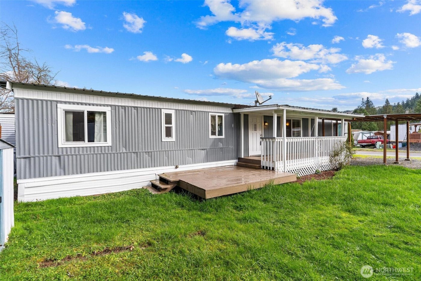 32501 NE 50th Street #6, Carnation, WA 98014