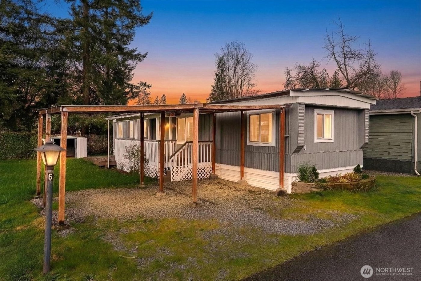 32501 NE 50th Street #6, Carnation, WA 98014