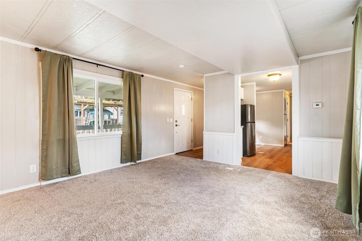 32501 NE 50th Street #6, Carnation, WA 98014