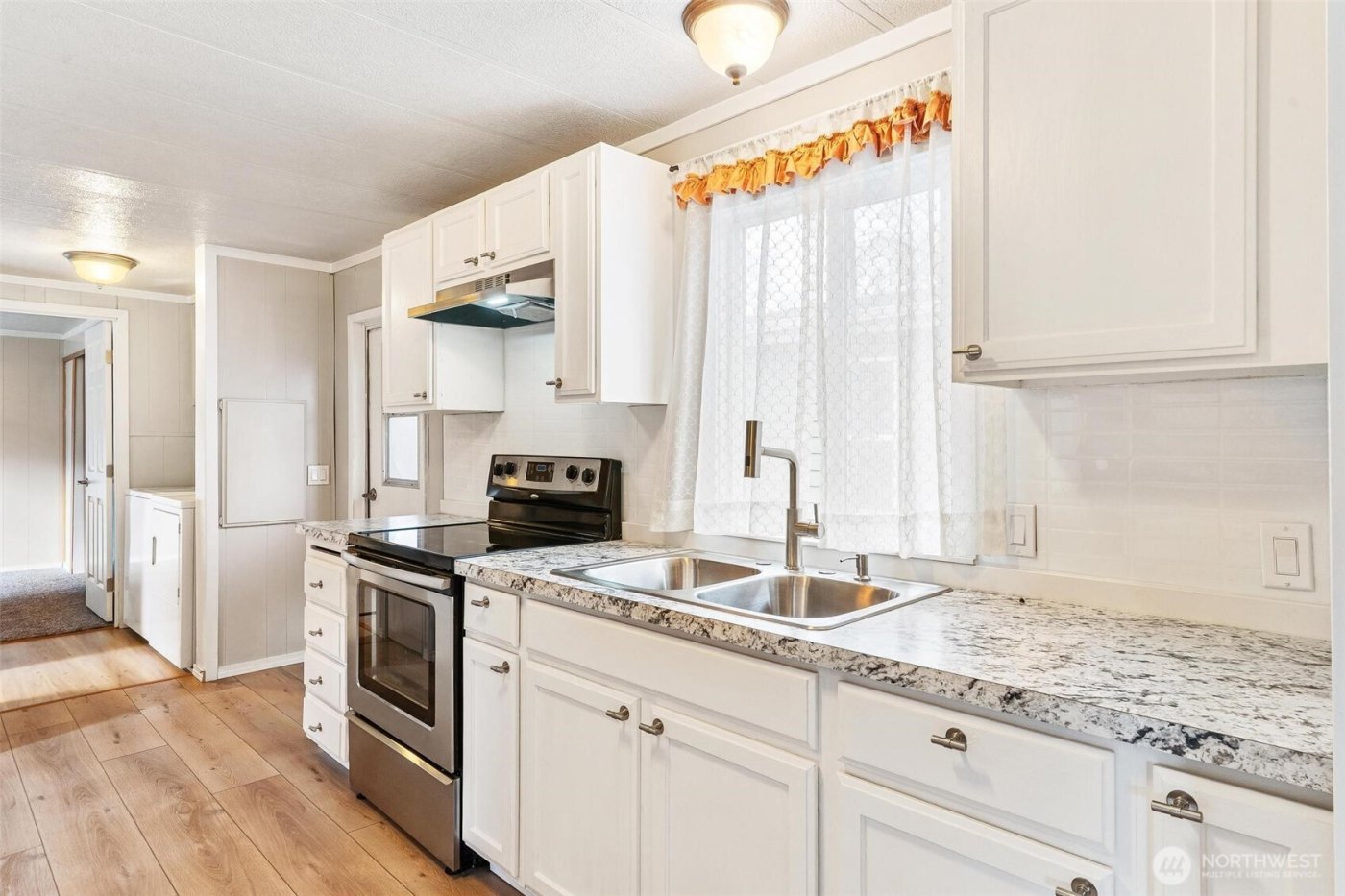 32501 NE 50th Street #6, Carnation, WA 98014