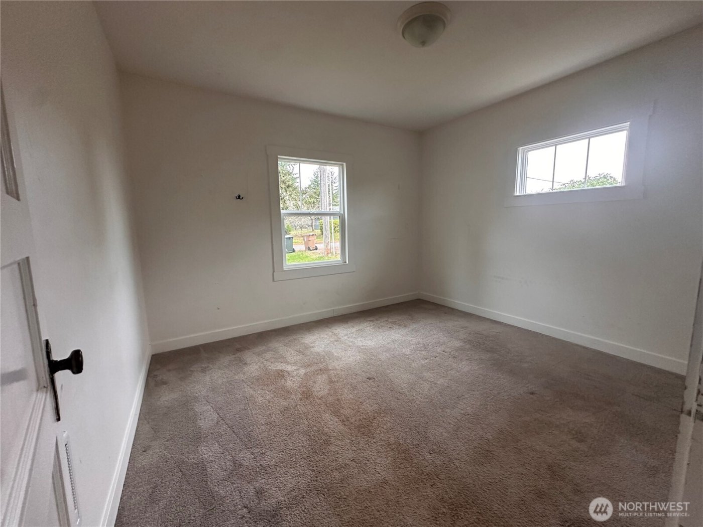 6925 52nd W #1, University Place, WA 98467