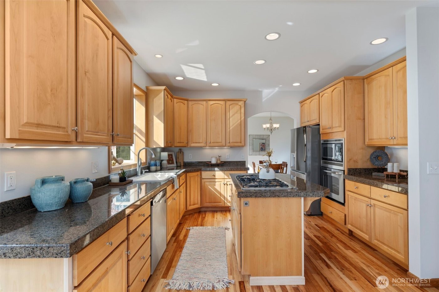 8850 NE Nature Way , Kingston, WA 98346
