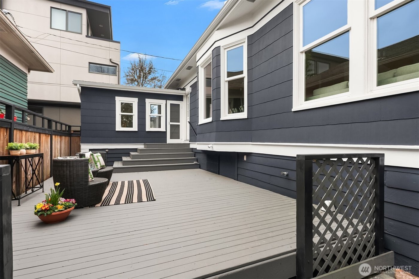 511 W McGraw Street , Seattle, WA 98119