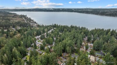 3575 NE 209th Avenue , Sammamish, WA 98074 - Photo 4
