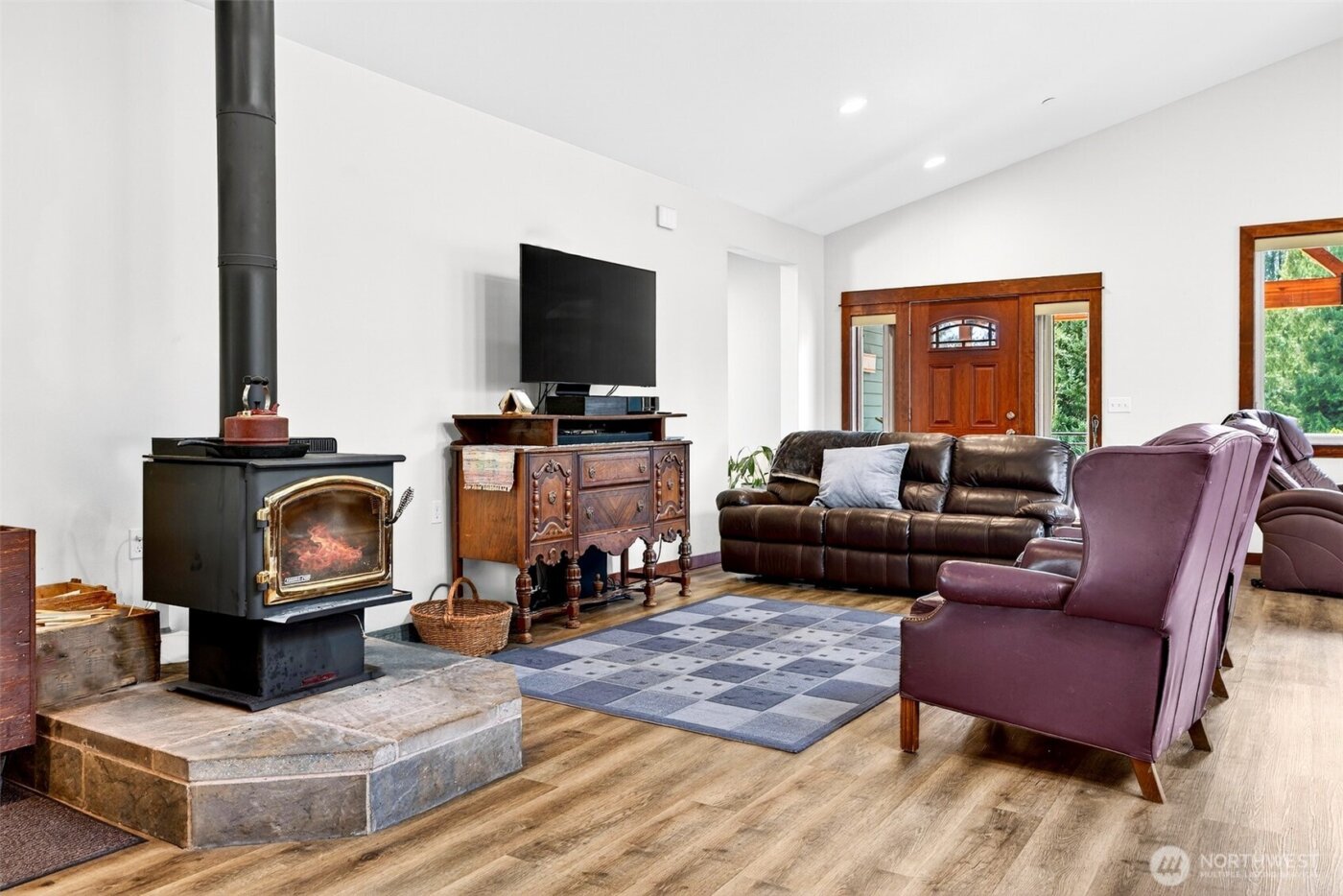 25218 SE 240th Street , Maple Valley, WA 98038