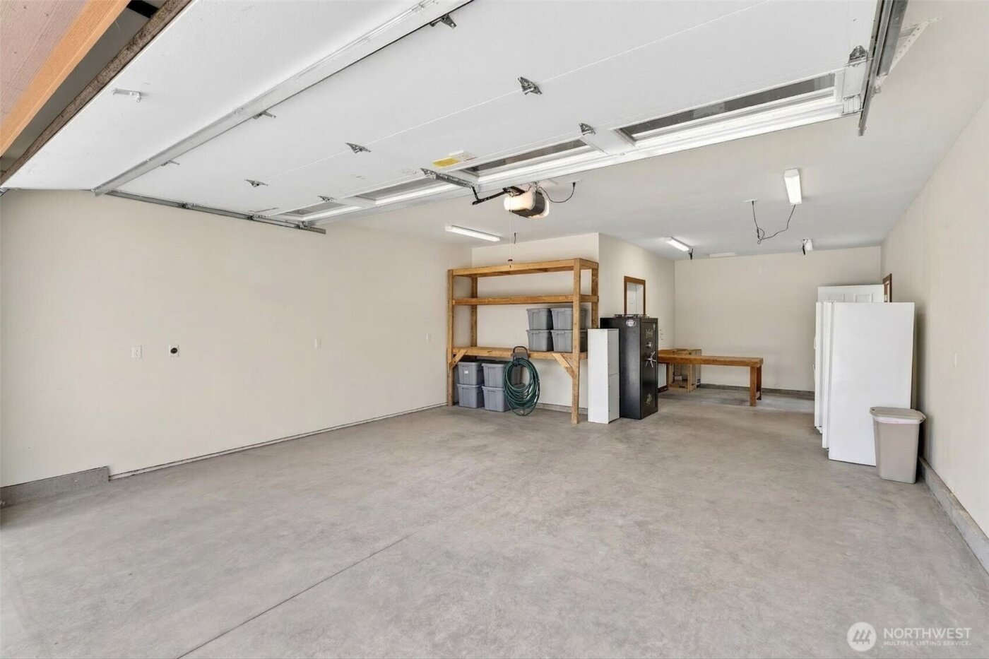 25218 SE 240th Street , Maple Valley, WA 98038