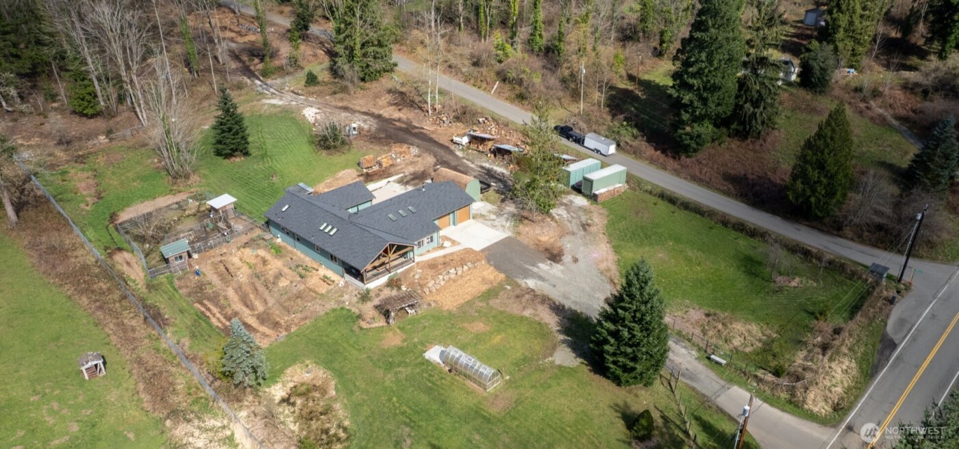 25218 SE 240th Street , Maple Valley, WA 98038