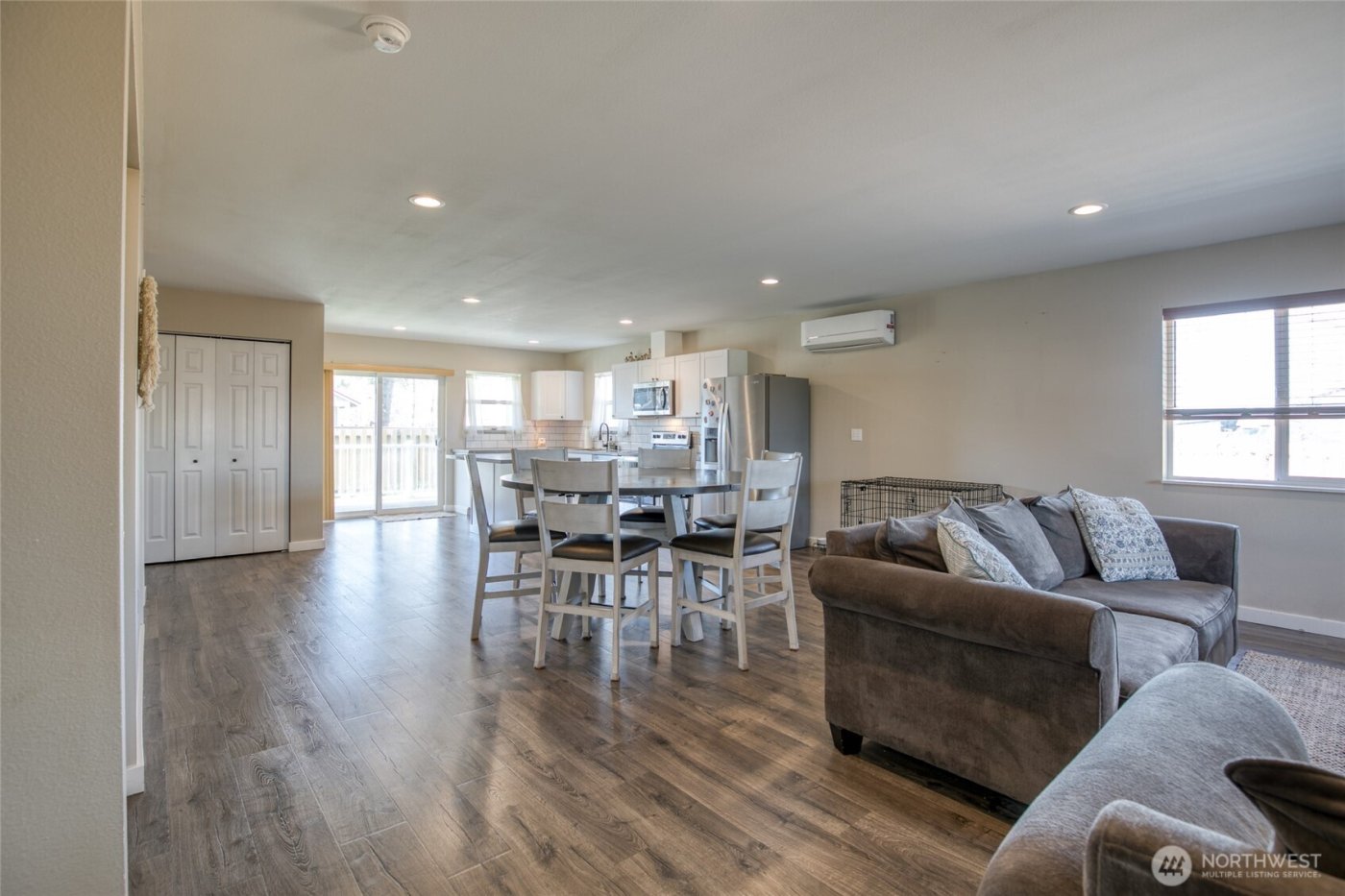 839 N 1st Street , Westport, WA 98595