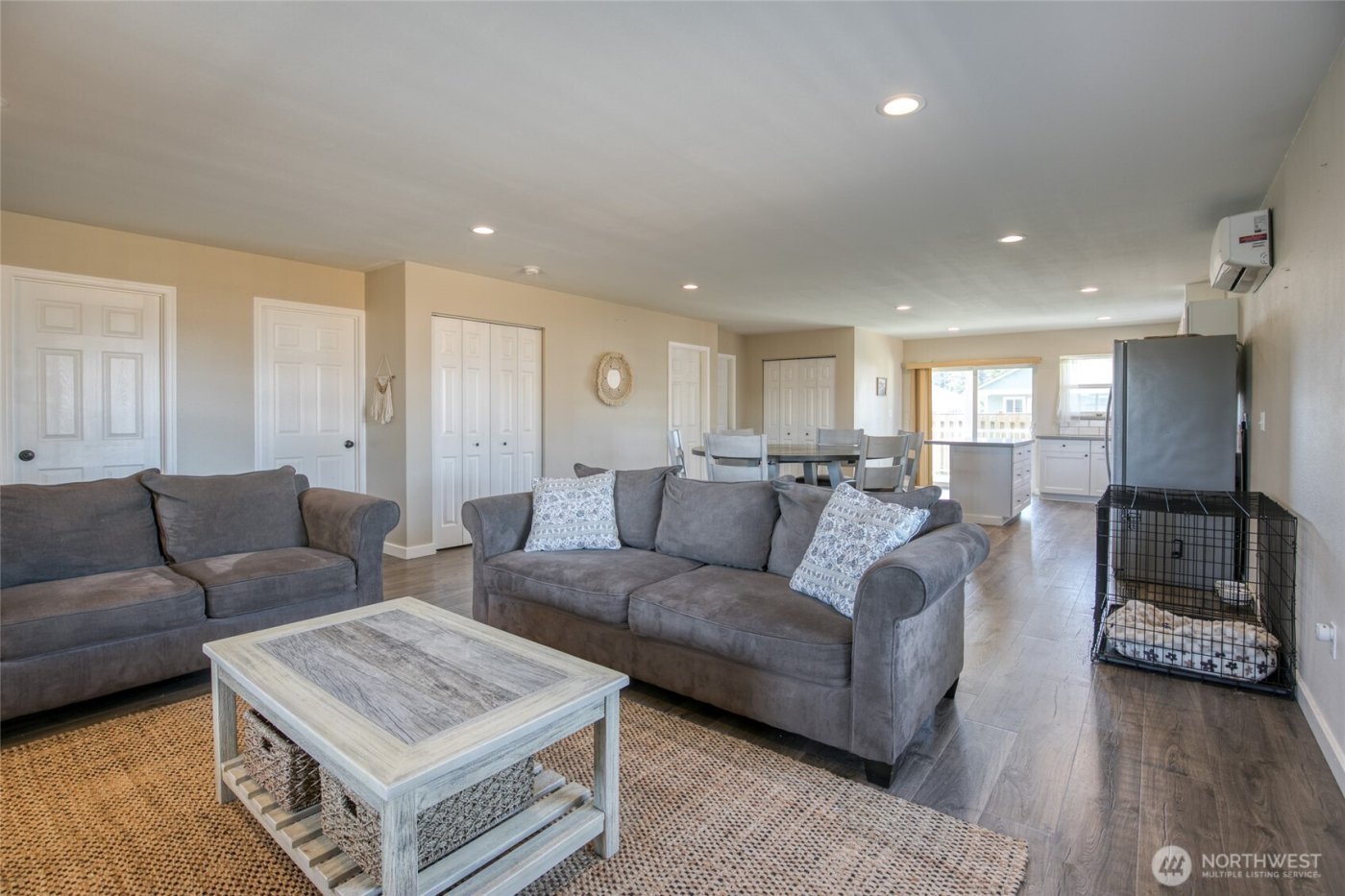 839 N 1st Street , Westport, WA 98595