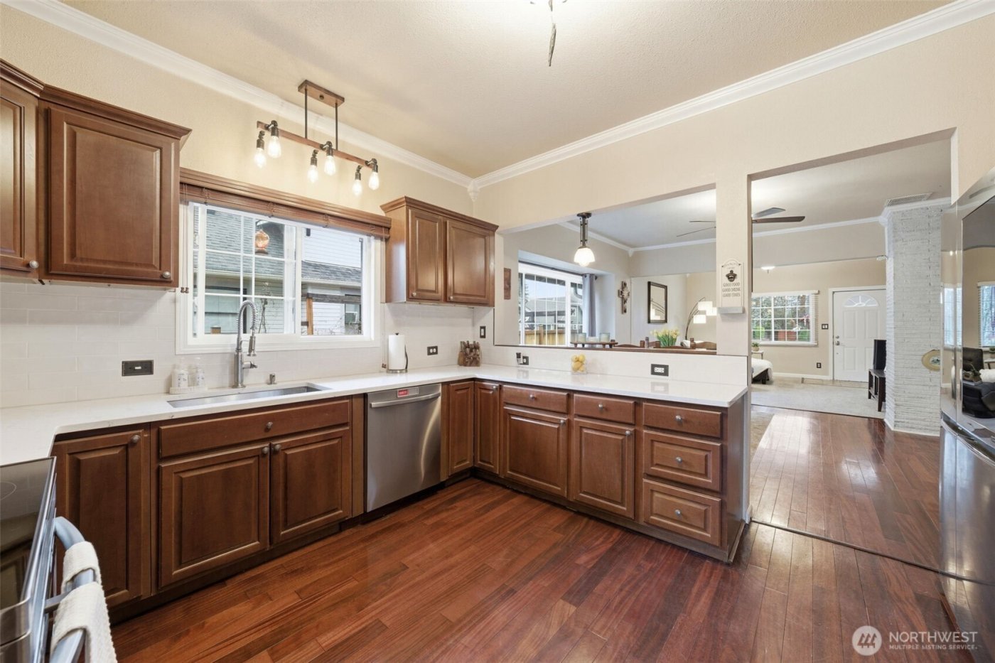 4124 S Park Avenue , Tacoma, WA 98418