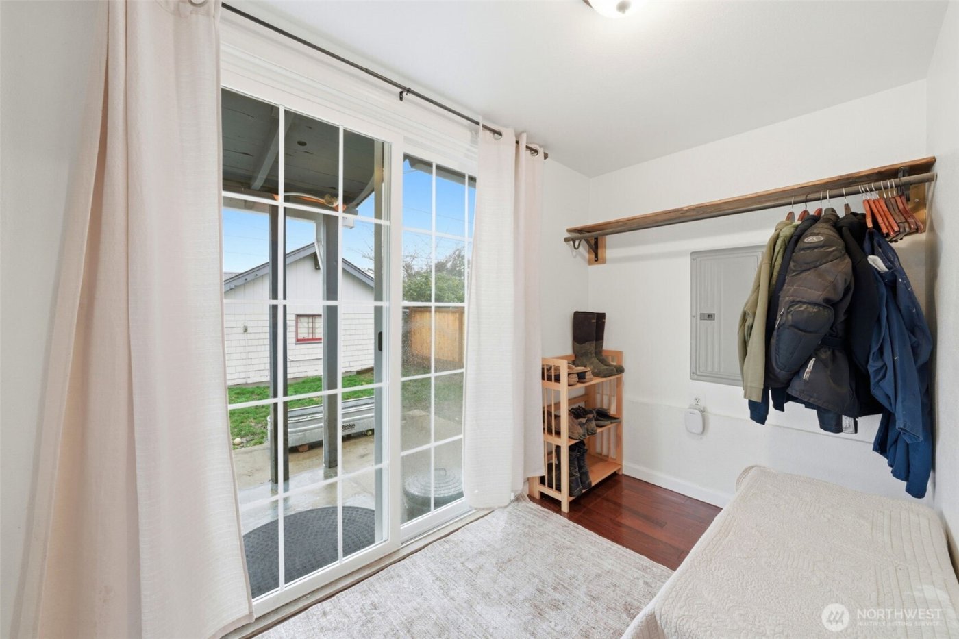 4124 S Park Avenue , Tacoma, WA 98418