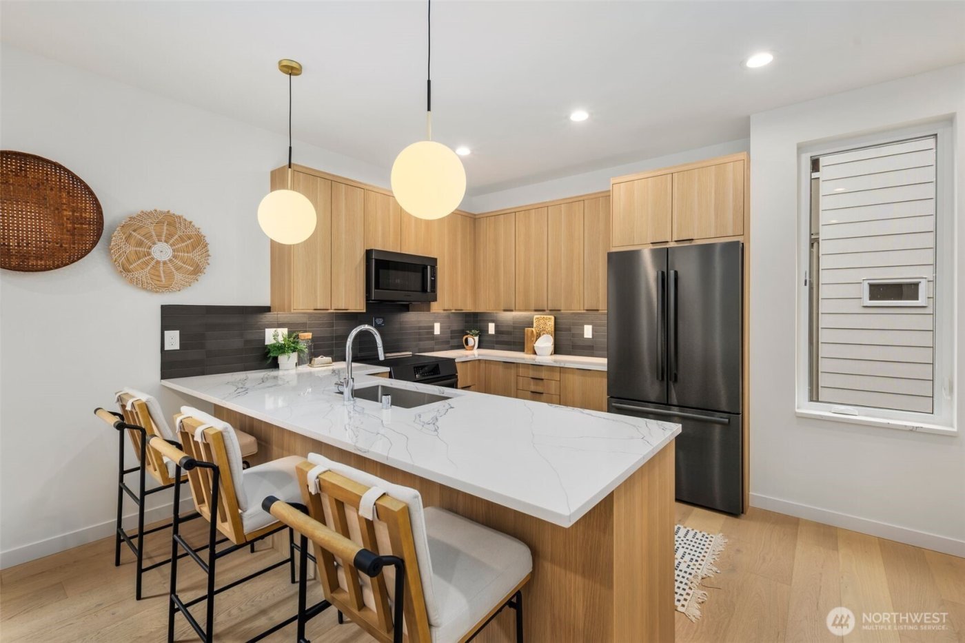 4123 B Chilberg Avenue SW, Seattle, WA 98116