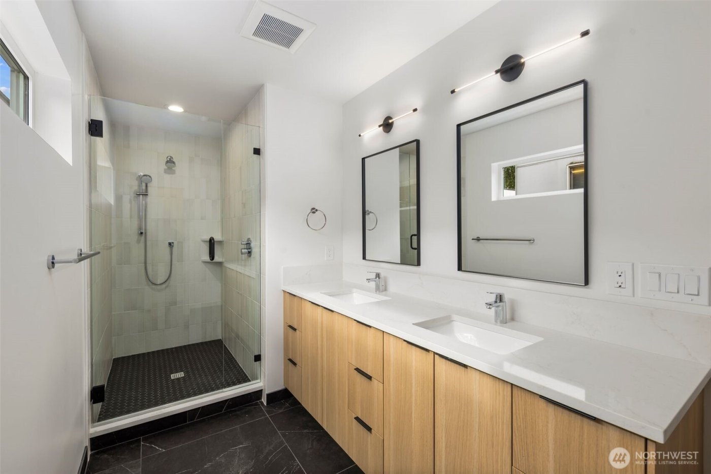 4123 B Chilberg Avenue SW, Seattle, WA 98116