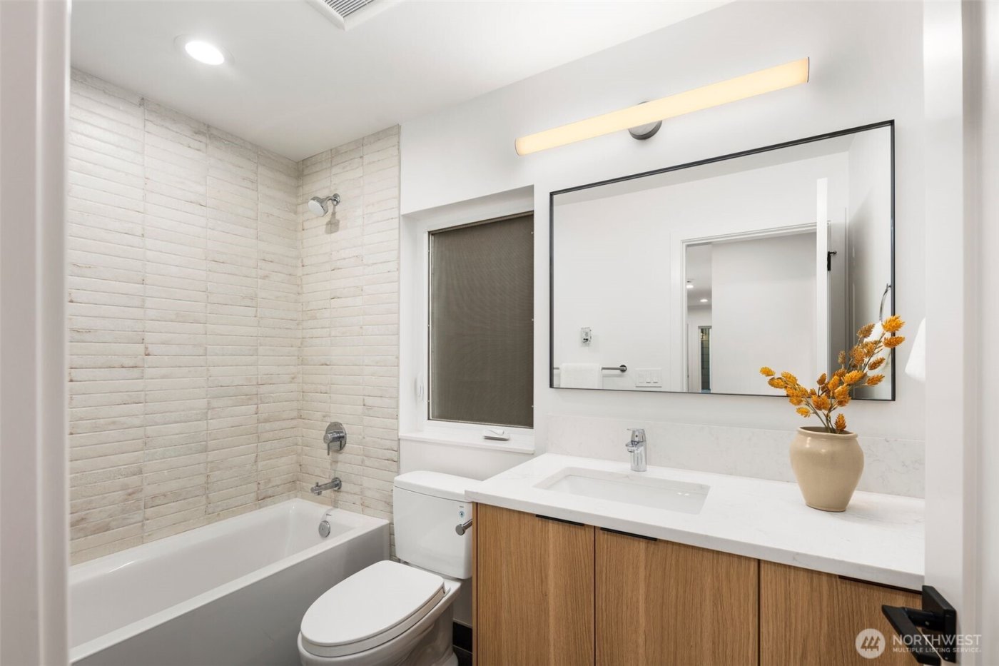 4123 B Chilberg Avenue SW, Seattle, WA 98116