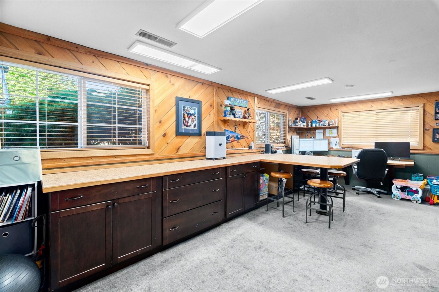 2105 W Stewart , Puyallup, WA 98371