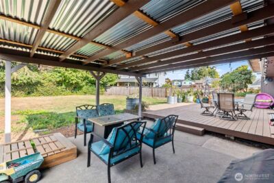 2105 W Stewart , Puyallup, WA 98371 - Photo 27