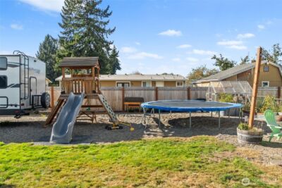 2105 W Stewart , Puyallup, WA 98371 - Photo 34