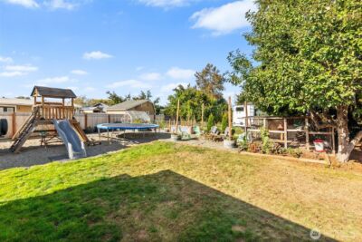 2105 W Stewart , Puyallup, WA 98371 - Photo 37