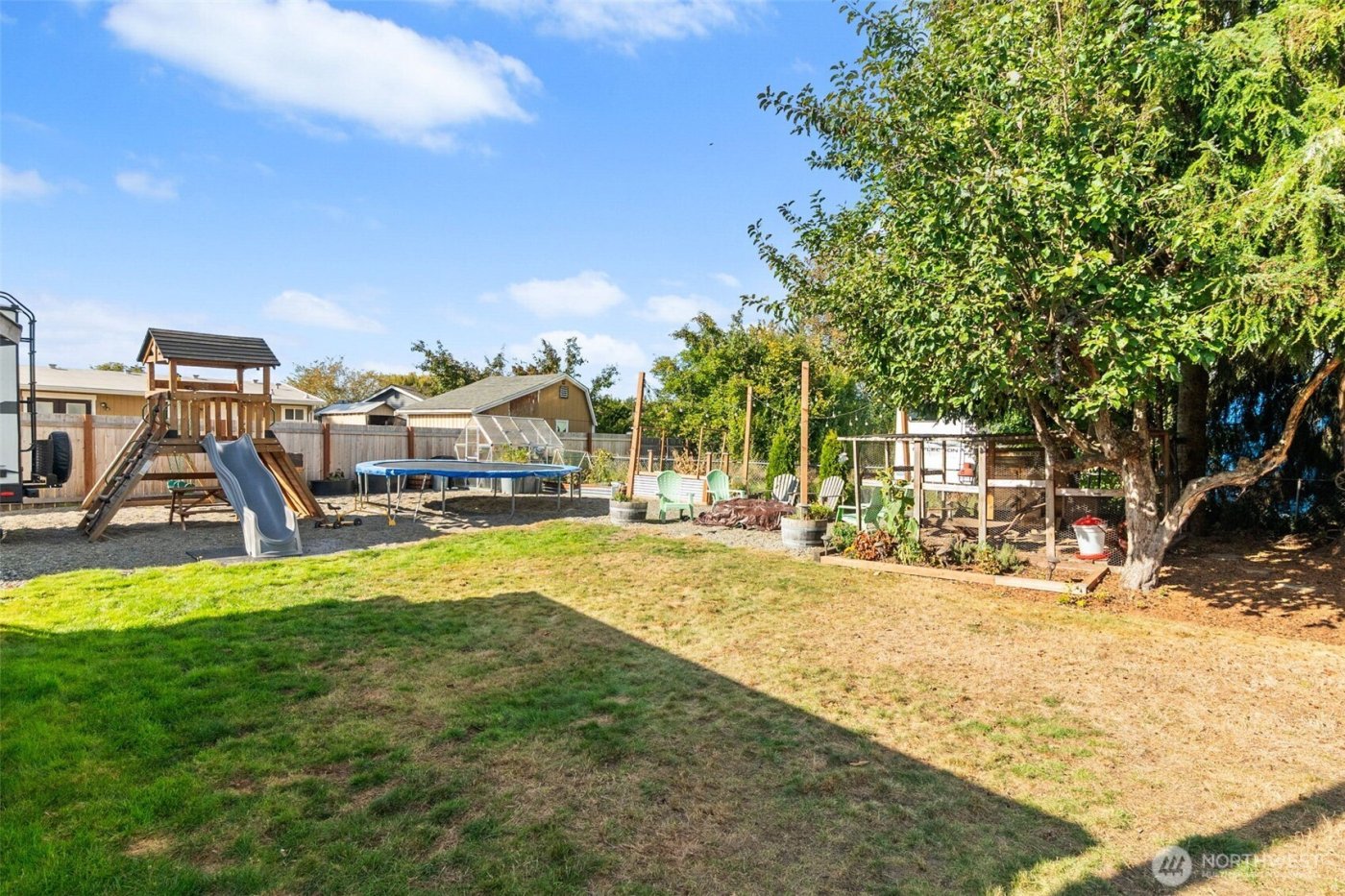 2105 W Stewart , Puyallup, WA 98371