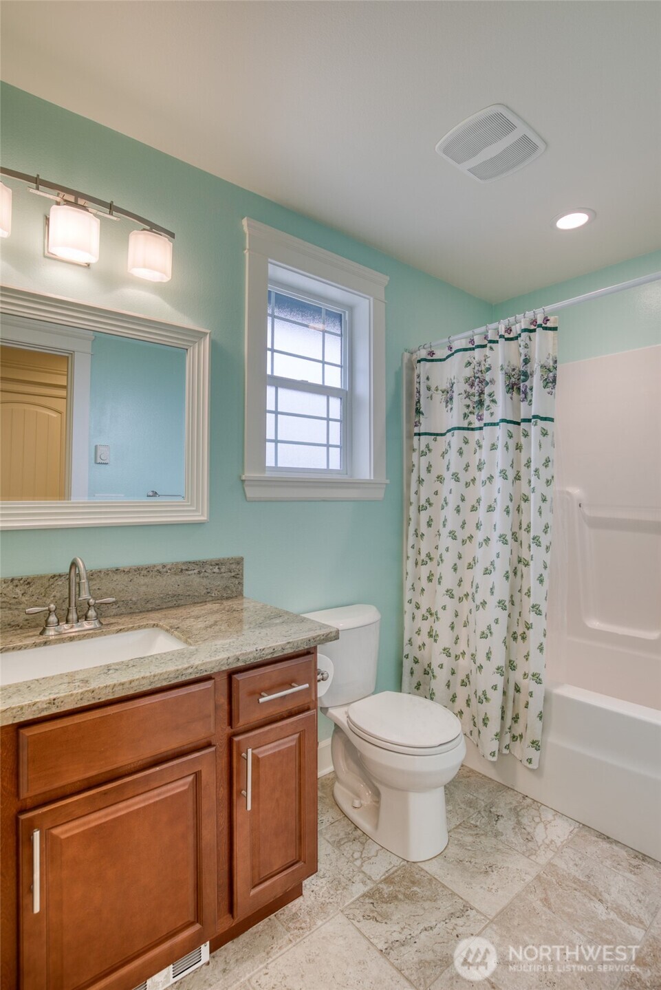 1225 Storm King Avenue SW, Ocean Shores, WA 98569