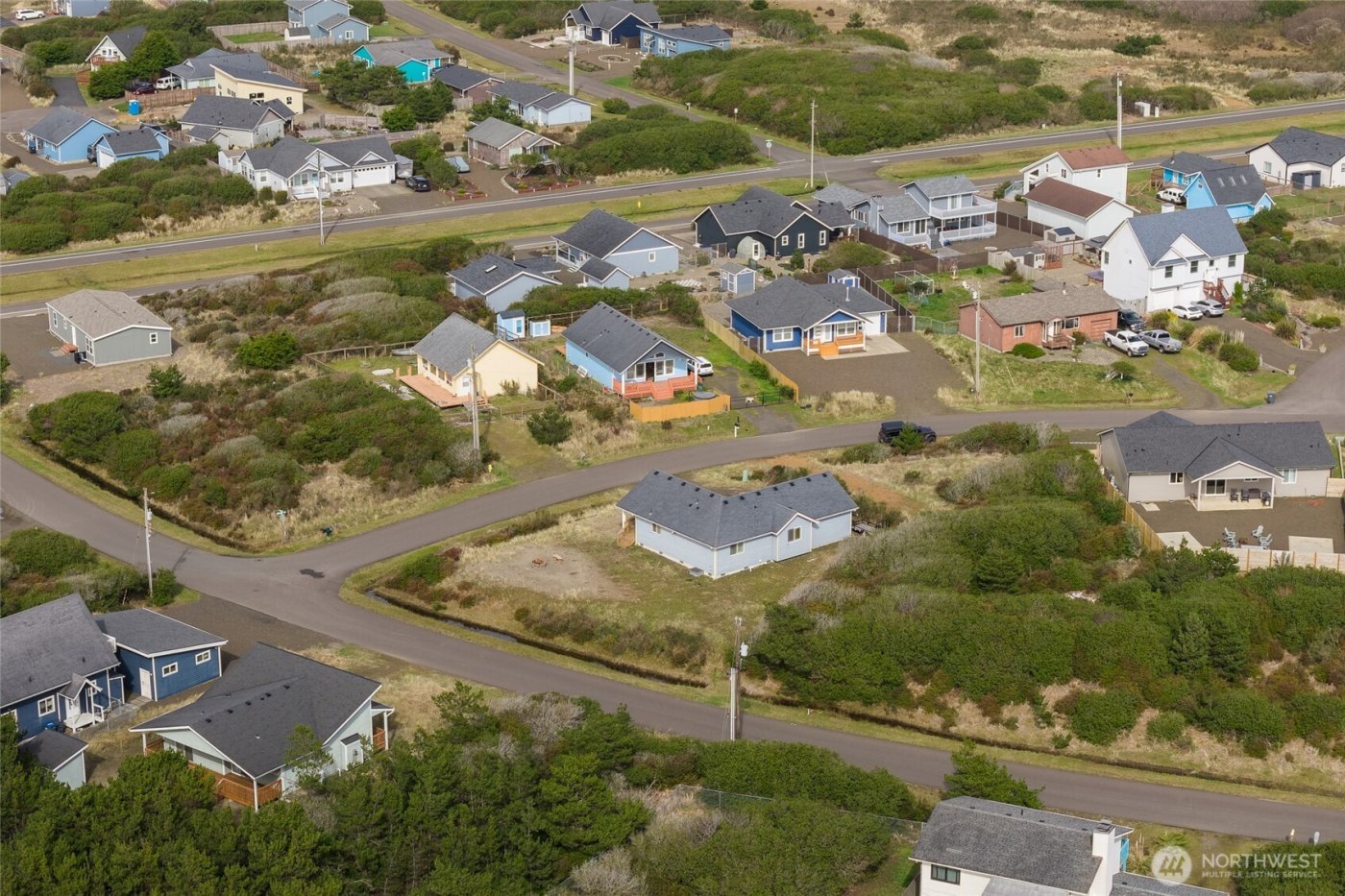 1225 Storm King Avenue SW, Ocean Shores, WA 98569