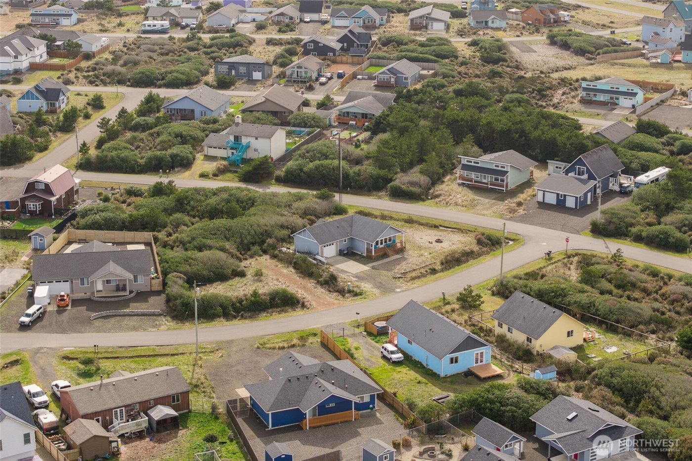 1225 Storm King Avenue SW, Ocean Shores, WA 98569