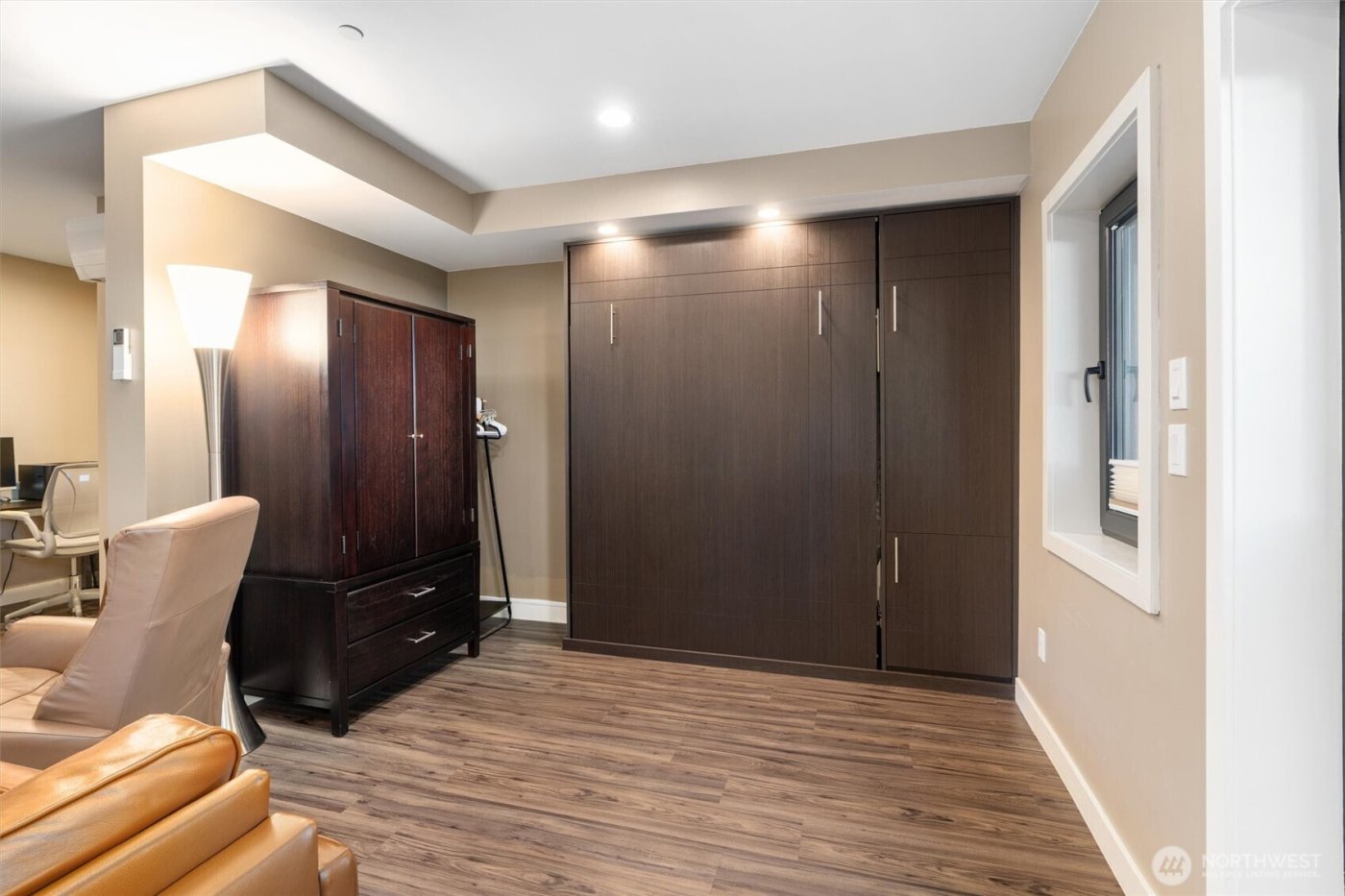 7337 151st Avenue NE, Redmond, WA 98052