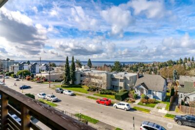 4444 44th Avenue SW #405, Seattle, WA 98116