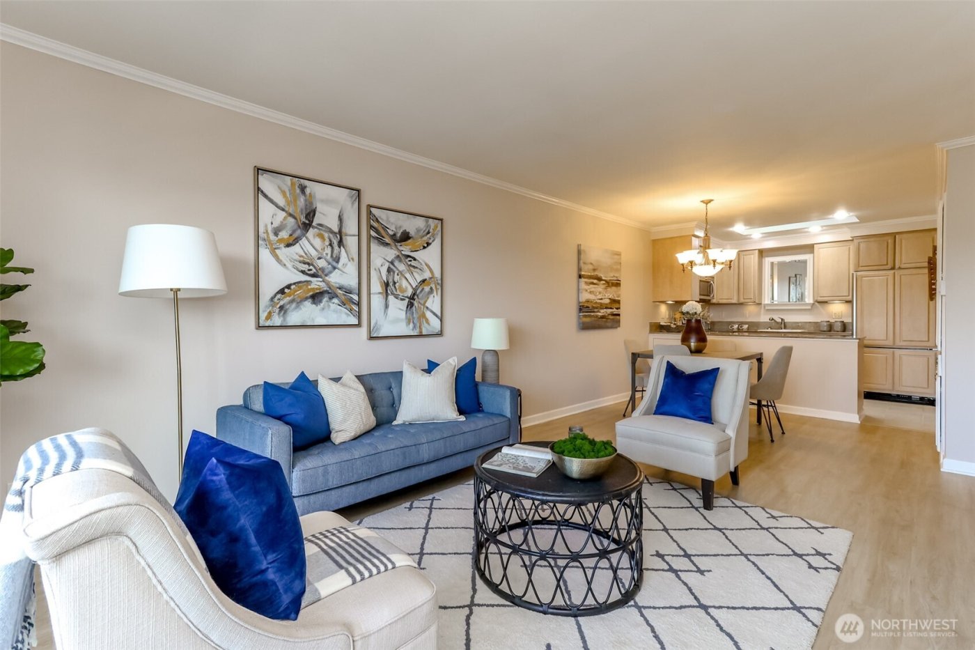 4444 44th Avenue SW #405, Seattle, WA 98116