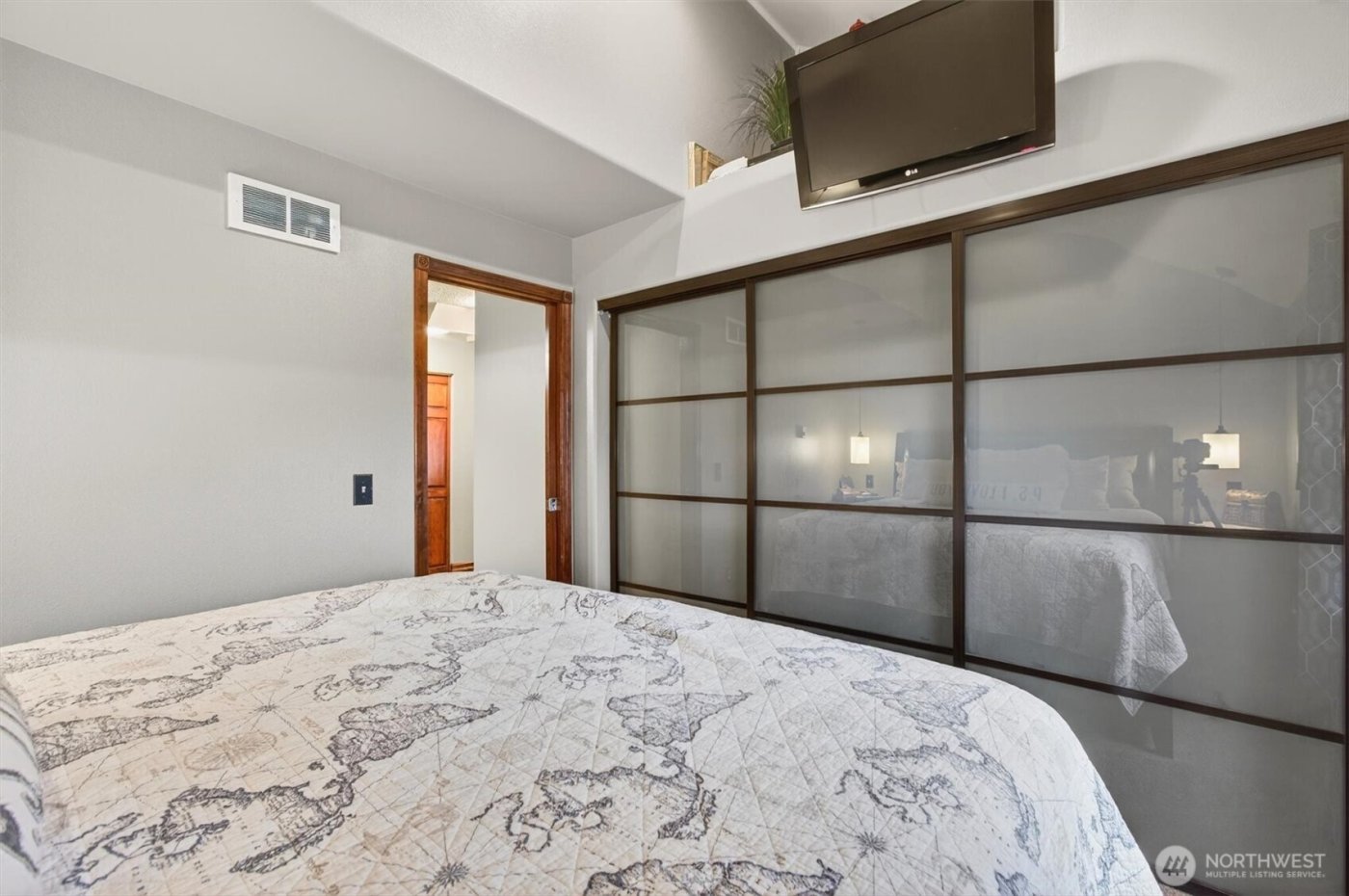 422 Nevada Drive , Longview, WA 98632