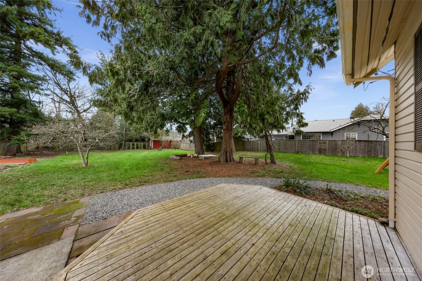 1420 E Maplewood Avenue , Bellingham, WA 98225