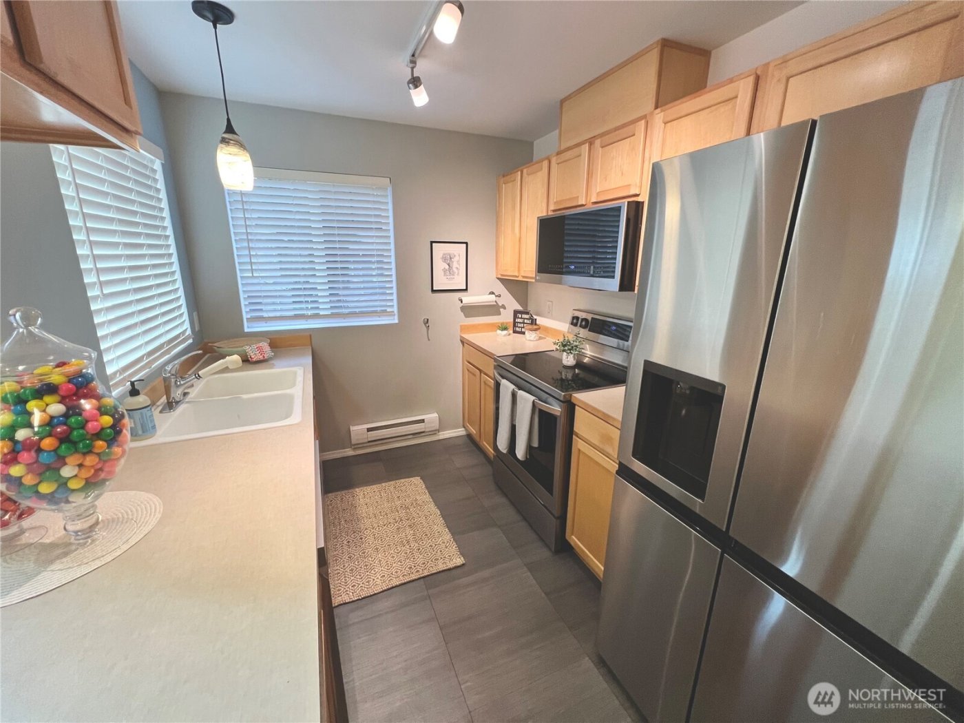 15325 SE 155th Place #F-3, Renton, WA 98058