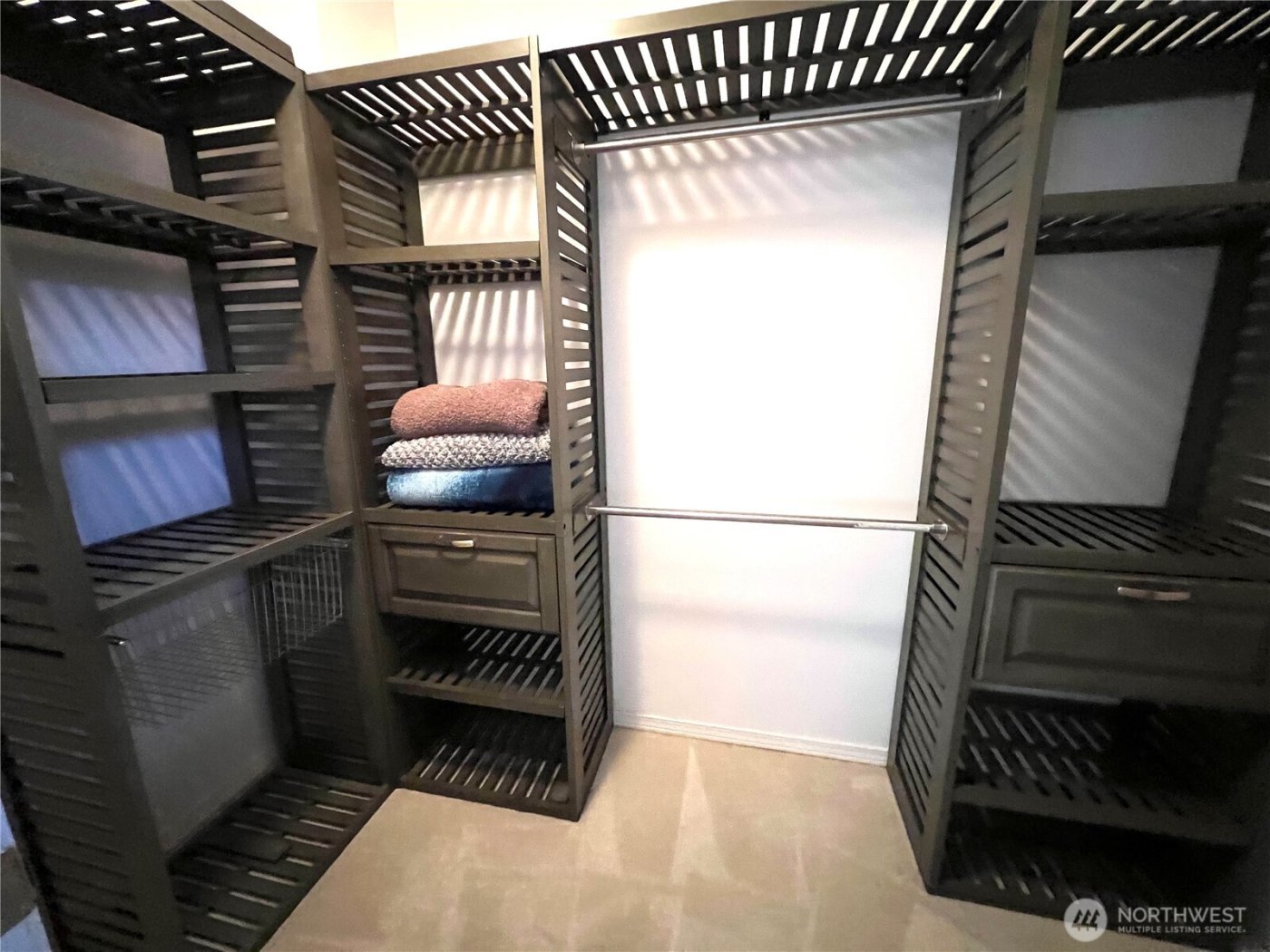 15325 SE 155th Place #F-3, Renton, WA 98058