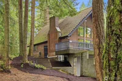 2103 46th Avenue NE, Olympia, WA 98506 - Photo 1