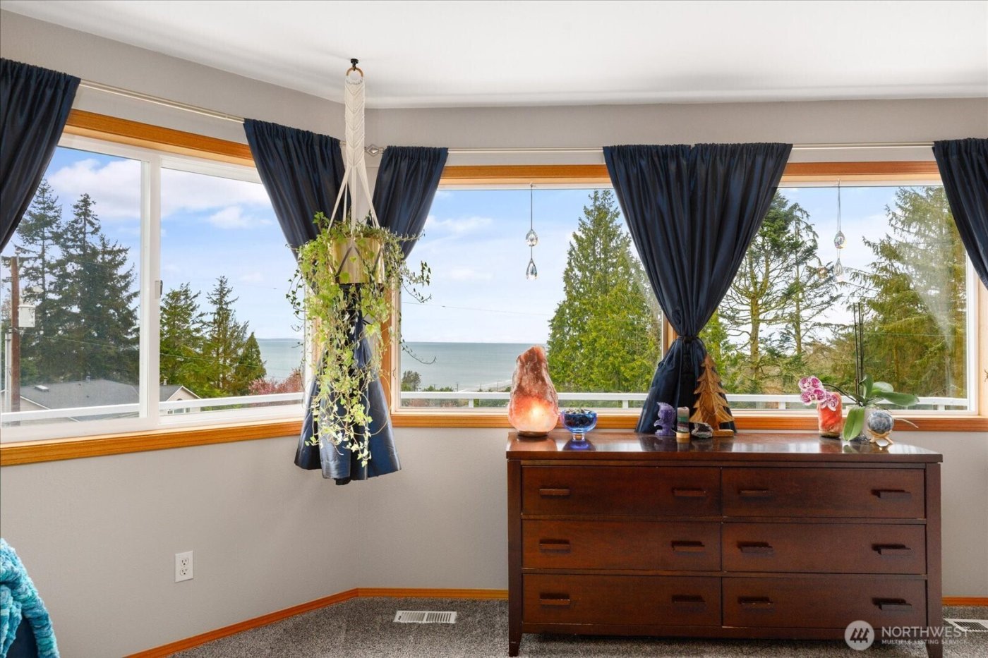 2011 Sandusky Road , Oak Harbor, WA 98277