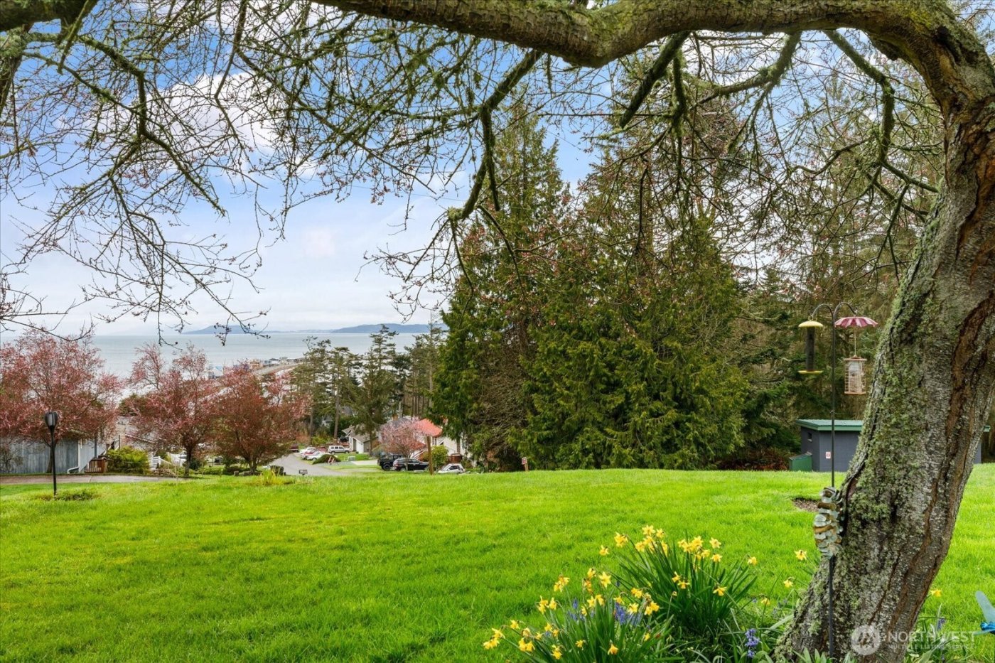 2011 Sandusky Road , Oak Harbor, WA 98277