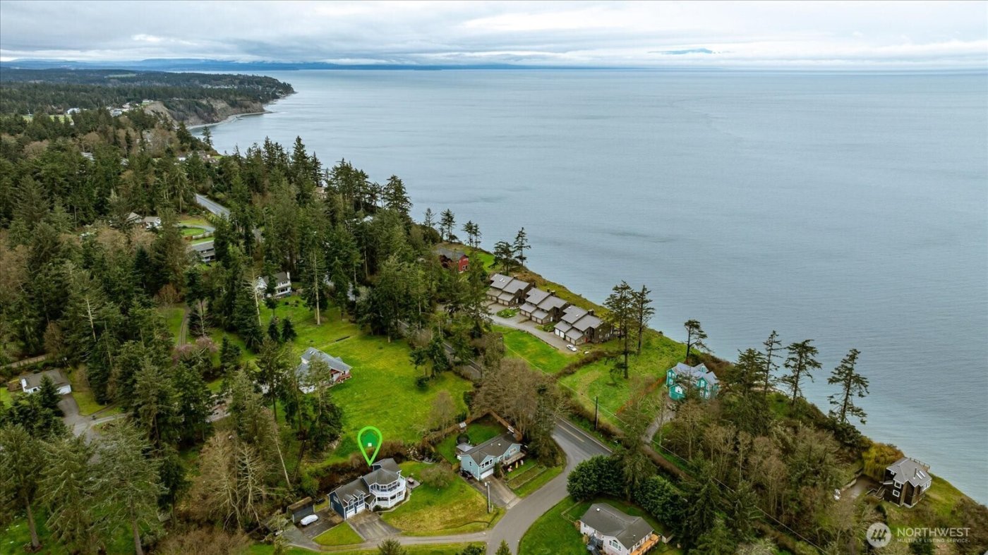 2011 Sandusky Road , Oak Harbor, WA 98277