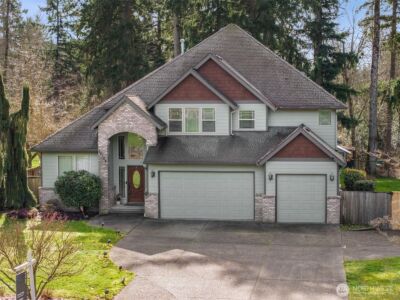 12208 151st Street E, Puyallup, WA 98374 - Photo 2
