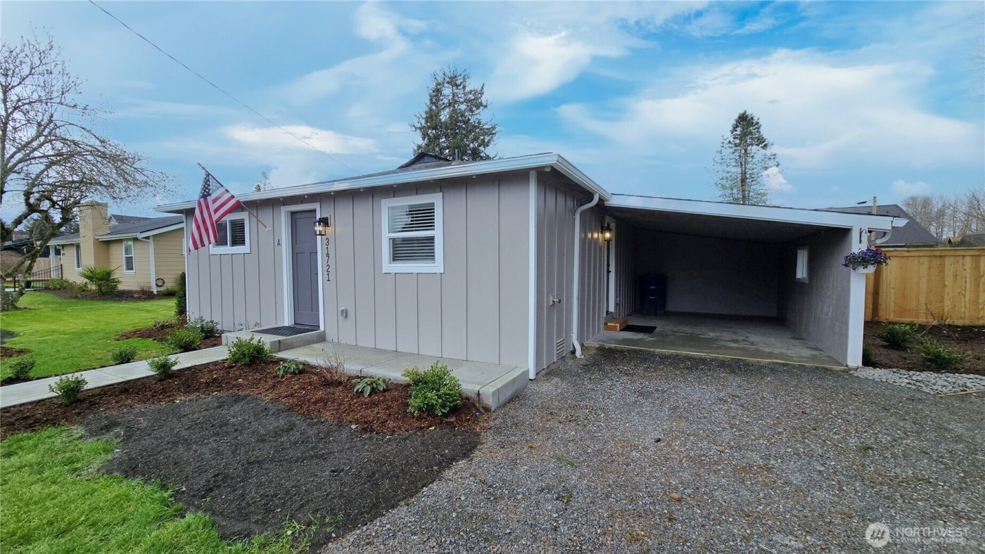 31721 W Commercial Street #A, Carnation, WA 98014