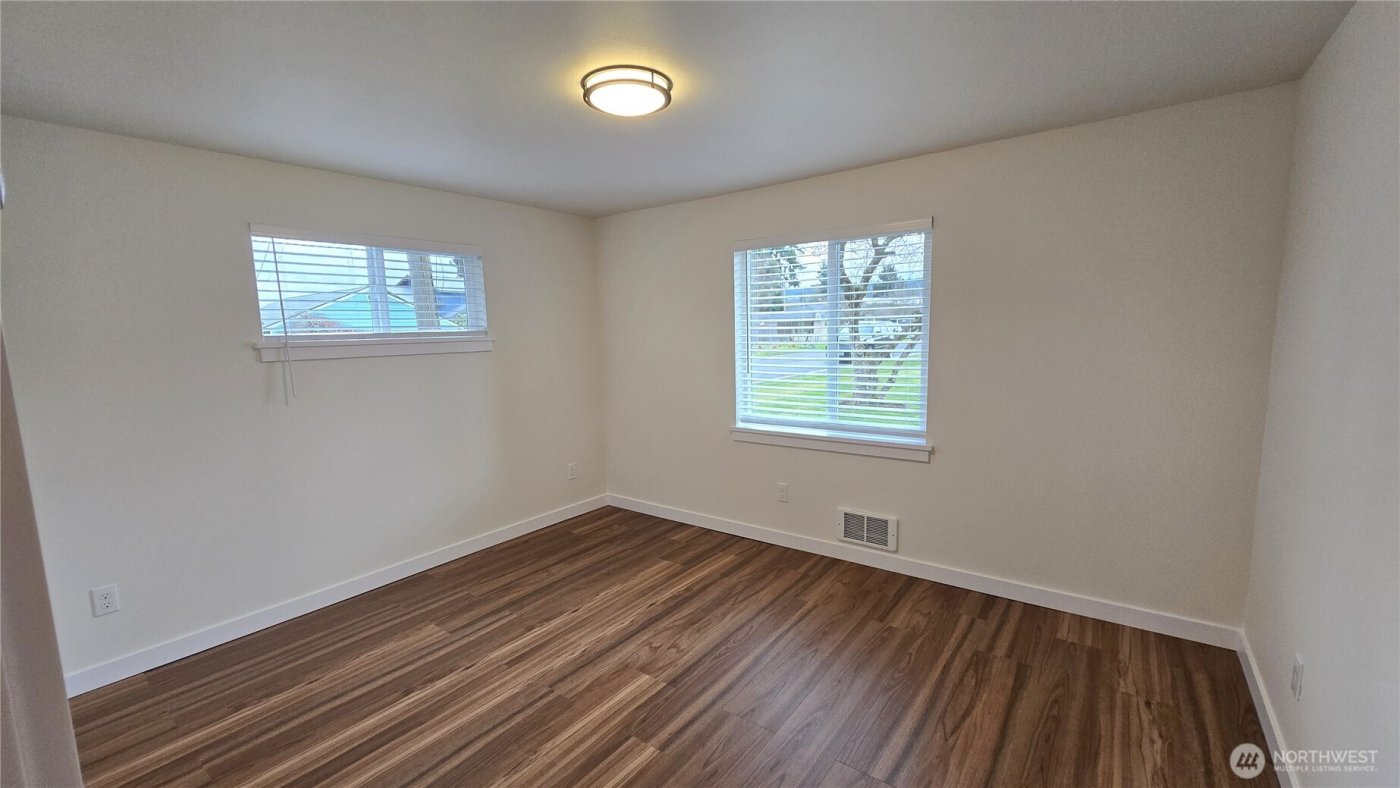 31721 W Commercial Street #A, Carnation, WA 98014